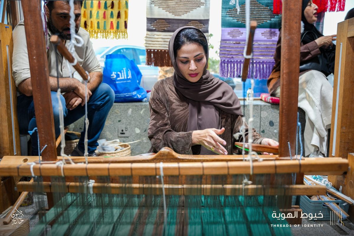 The looms of Bani Jamra